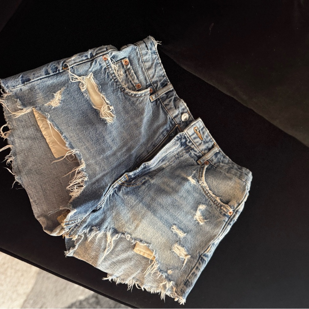 Zara Blue Jean Shorts Distressed Mid-Thigh